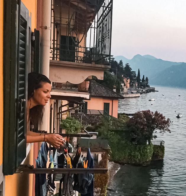Lake Como from our apartment in Varenna, vista de nuestra ventana hacia la laguna Como